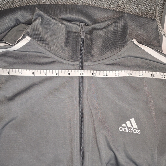 Adidas Mens, Jacket and taper Pants Green size XL, SUITS MULTI  SPORT grey four. - Picture 11 of 16